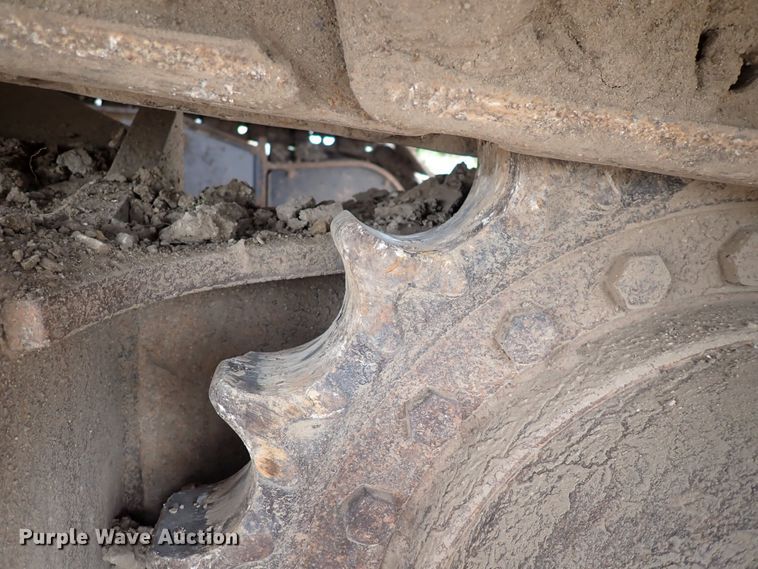 image for item DS7076 2003 Kobelco SK210LC  excavator