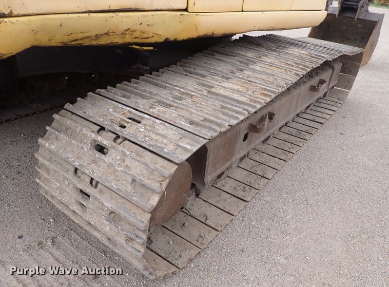 image for item DS7076 2003 Kobelco SK210LC  excavator