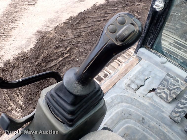 image for item DS7085 2006 Caterpillar 325DL  excavator