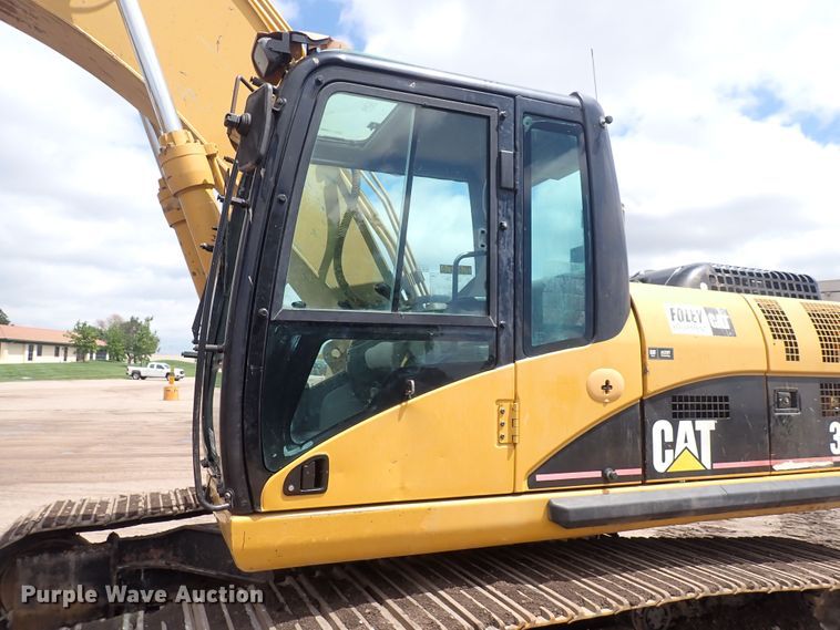 image for item DS7085 2006 Caterpillar 325DL  excavator