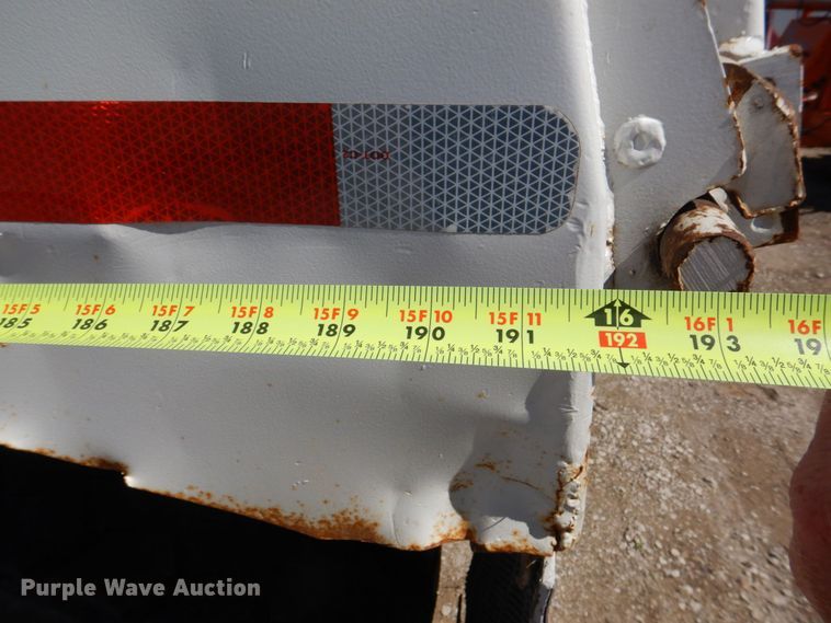 image for item DS8038 1995 Mack RD690S  dump truck