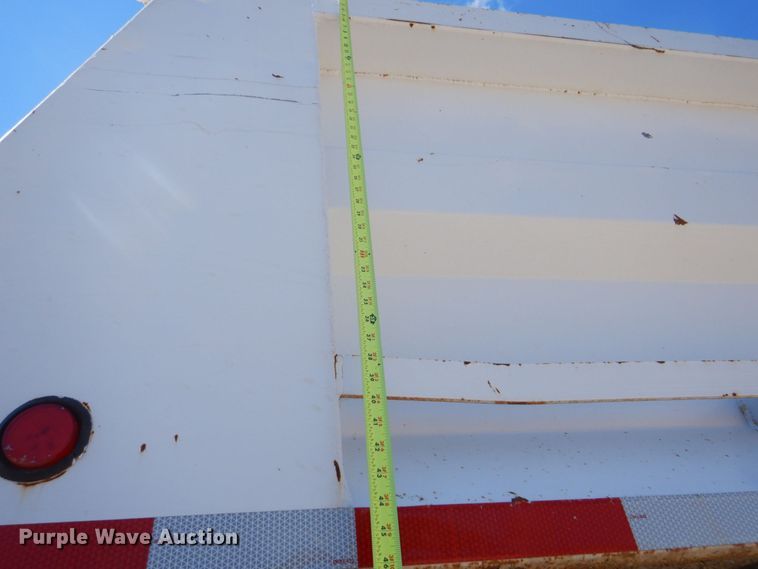 image for item DS8038 1995 Mack RD690S  dump truck