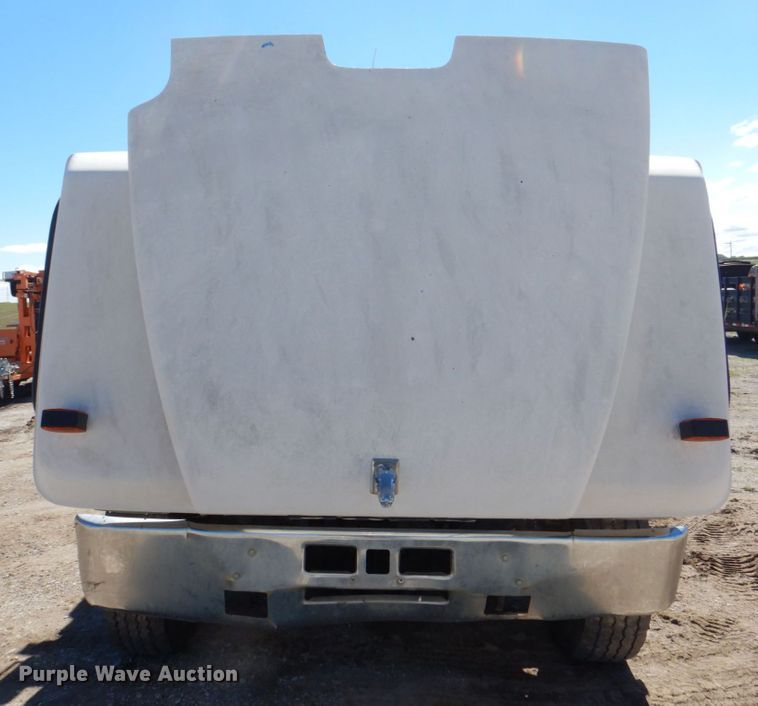 image for item DS8038 1995 Mack RD690S  dump truck