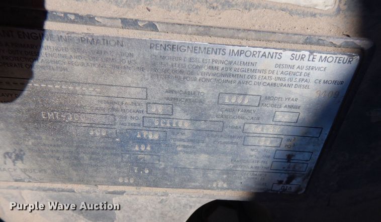 image for item DS8038 1995 Mack RD690S  dump truck