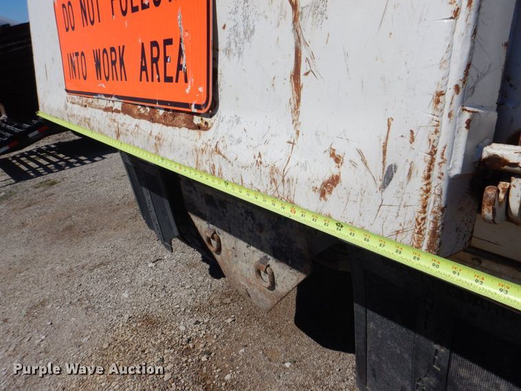 image for item DS8039 1995 Mack RD690S dump truck