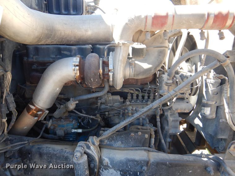 image for item DS8039 1995 Mack RD690S dump truck