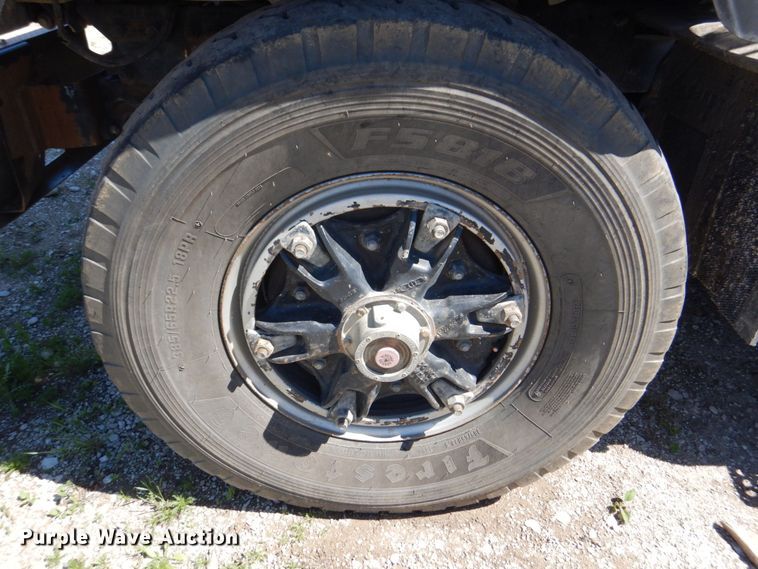 image for item DS8039 1995 Mack RD690S dump truck