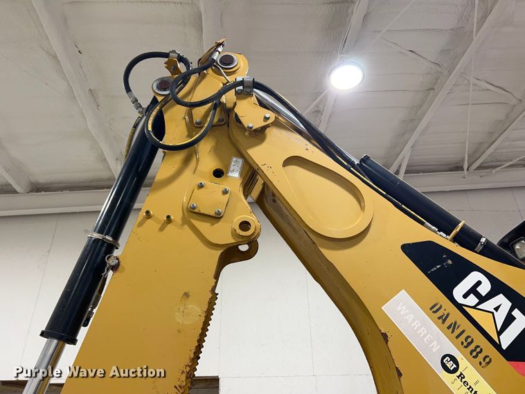 image for item DS8249 2012 Caterpillar 420E IT  backhoe