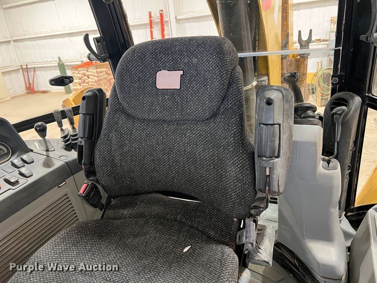 image for item DS8249 2012 Caterpillar 420E IT  backhoe