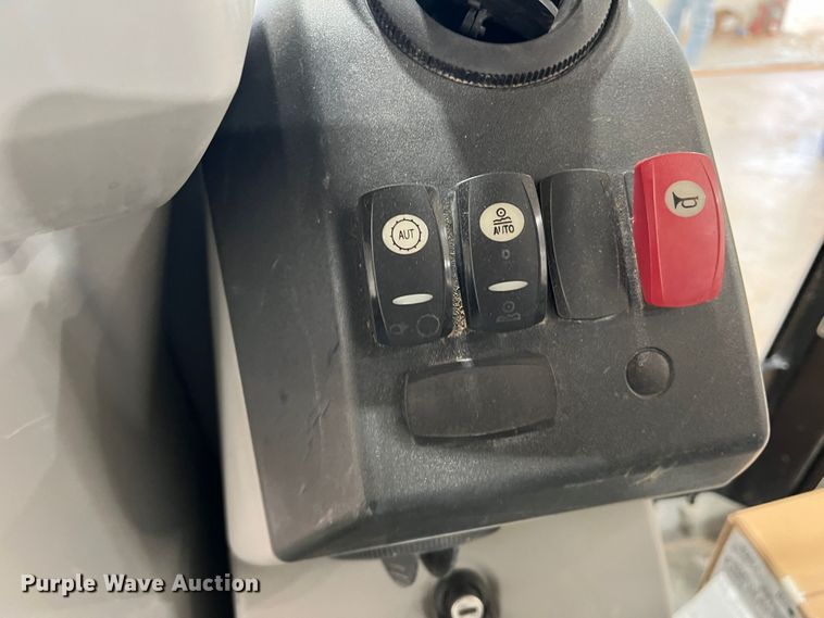 image for item DS8249 2012 Caterpillar 420E IT  backhoe