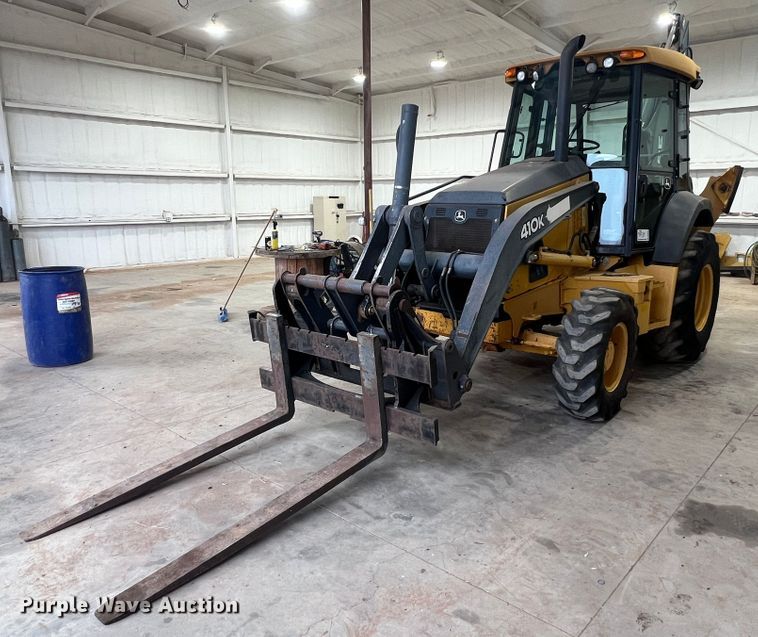 image for item DS8250 2012 John Deere 410K  backhoe