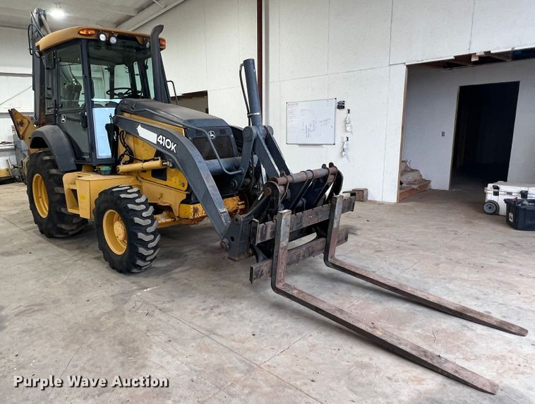 image for item DS8250 2012 John Deere 410K  backhoe