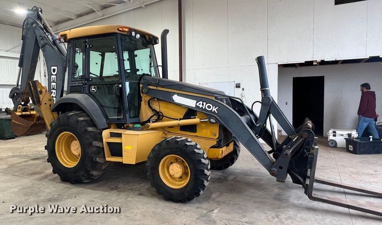 image for item DS8250 2012 John Deere 410K  backhoe