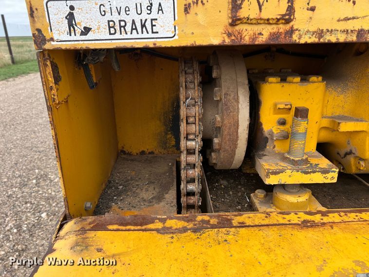 image for item DS8289 Ferguson SP-1118  pneumatic roller