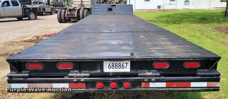 image for item FC9142 1989 Trail-Eze  equipment trailer
