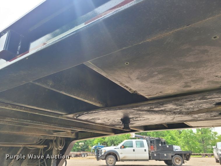 image for item FC9142 1989 Trail-Eze  equipment trailer