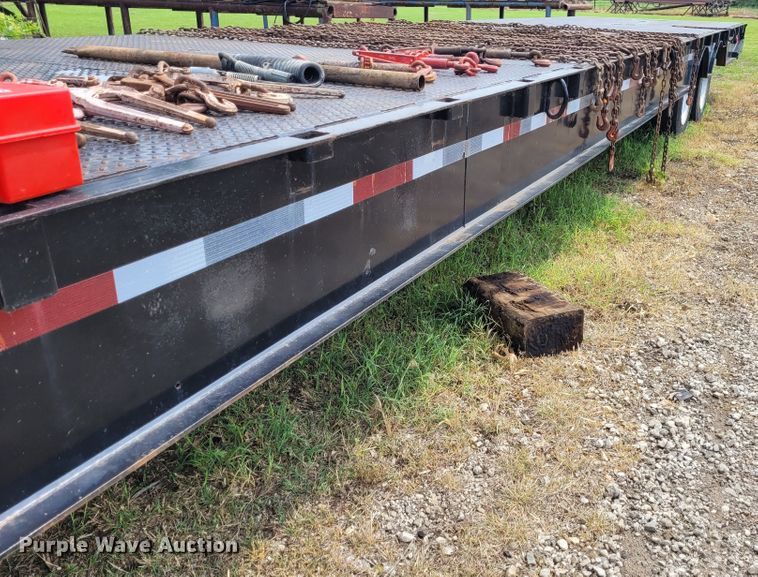 image for item FC9142 1989 Trail-Eze  equipment trailer