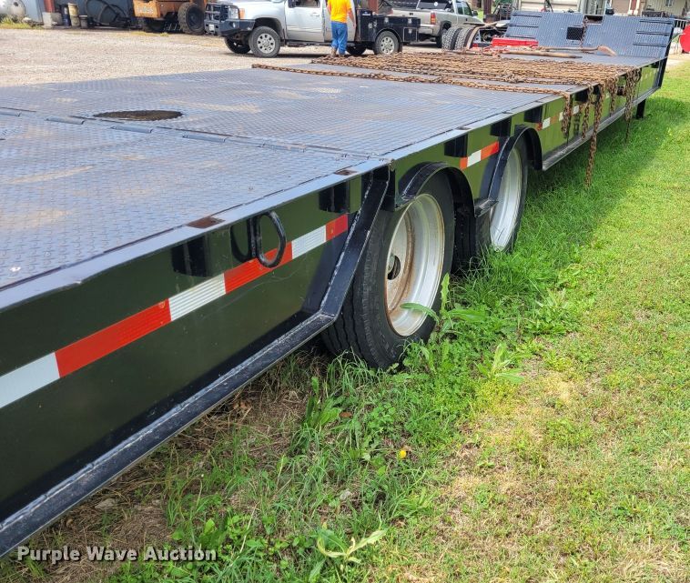 image for item FC9142 1989 Trail-Eze  equipment trailer