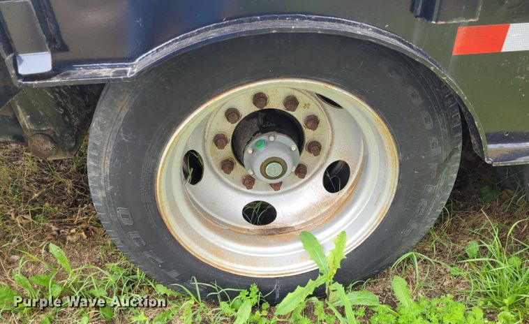 image for item FC9142 1989 Trail-Eze  equipment trailer