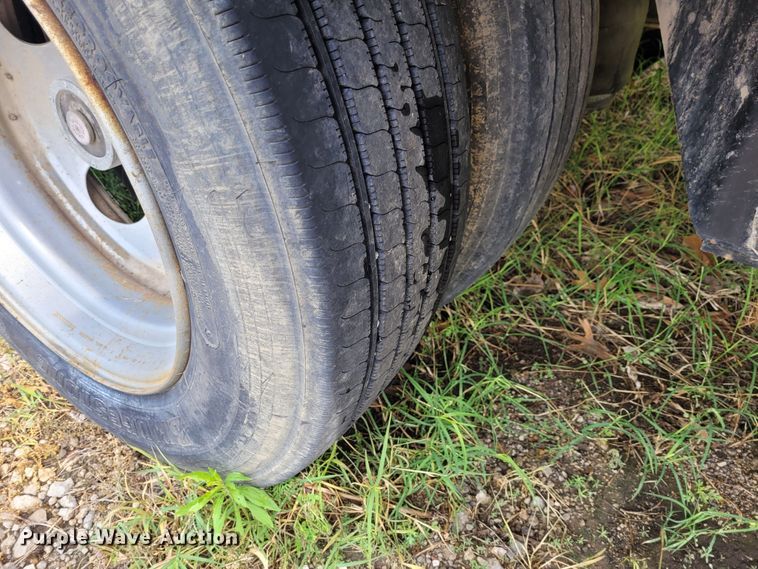 image for item FC9142 1989 Trail-Eze  equipment trailer