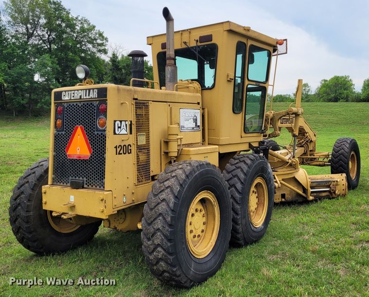 image for item FC9153 1994 Caterpillar 120G  motor grader