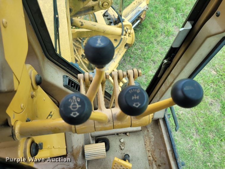 image for item FC9153 1994 Caterpillar 120G  motor grader