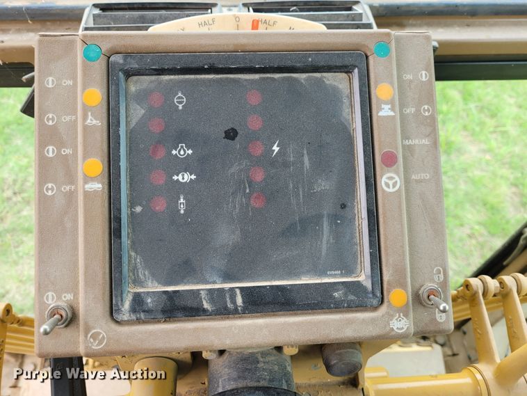 image for item FC9153 1994 Caterpillar 120G  motor grader