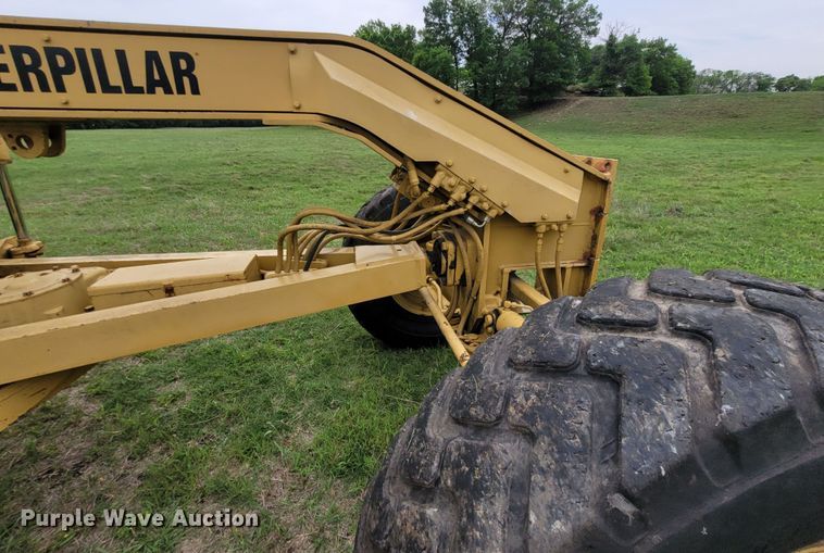 image for item FC9153 1994 Caterpillar 120G  motor grader