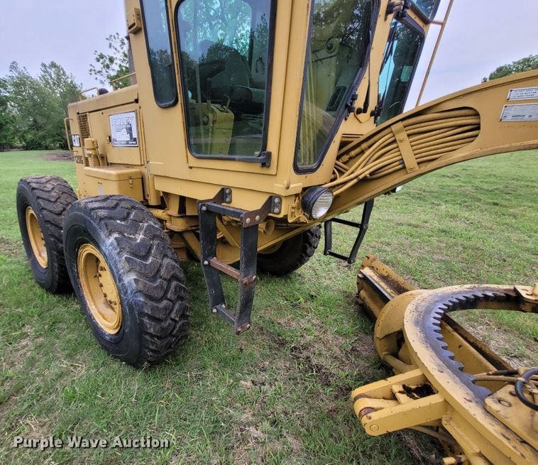 image for item FC9153 1994 Caterpillar 120G  motor grader