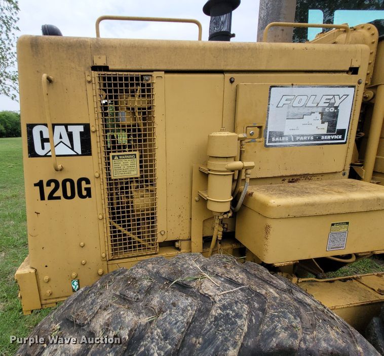image for item FC9153 1994 Caterpillar 120G  motor grader