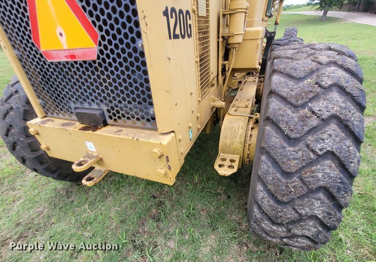 image for item FC9153 1994 Caterpillar 120G  motor grader