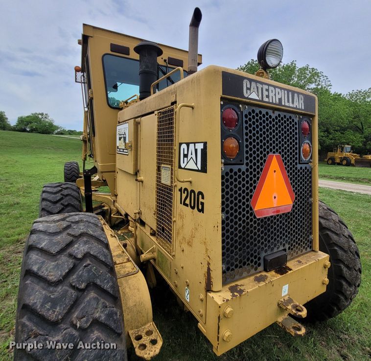 image for item FC9153 1994 Caterpillar 120G  motor grader