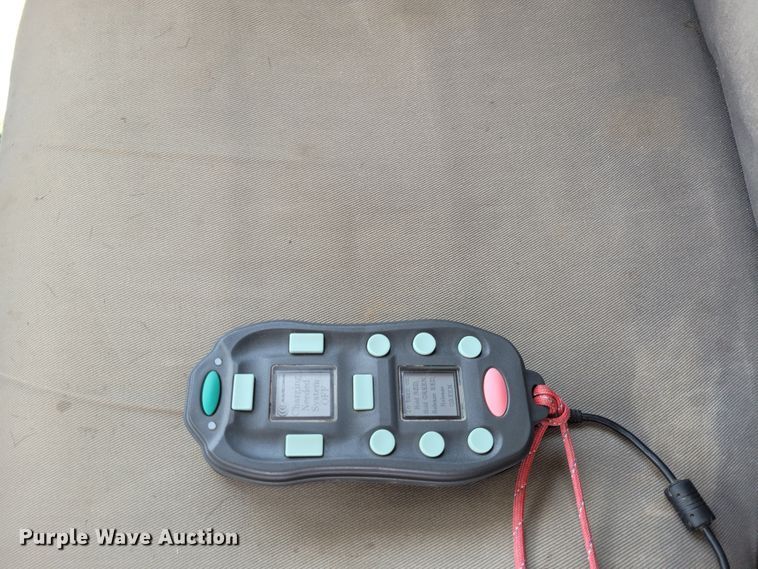 image for item FC9155 2015 Kenworth T800  hydrovac truck