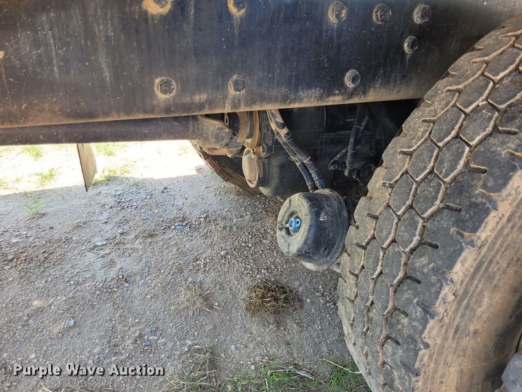 image for item FC9155 2015 Kenworth T800  hydrovac truck