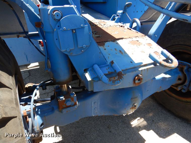 image for item HB9757 1992 SkyTrak 6000M  telehandler