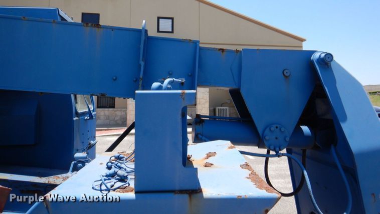 image for item HB9757 1992 SkyTrak 6000M  telehandler