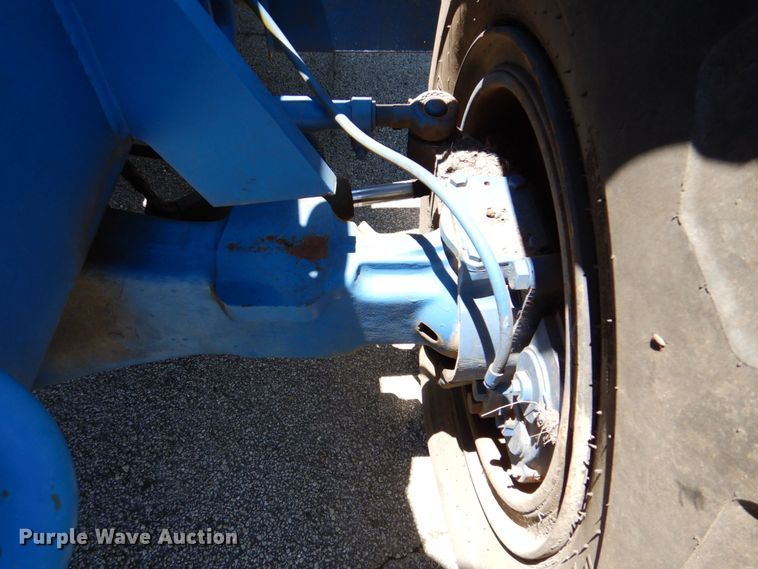 image for item HB9757 1992 SkyTrak 6000M  telehandler