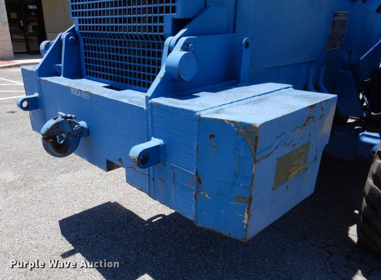 image for item HB9757 1992 SkyTrak 6000M  telehandler