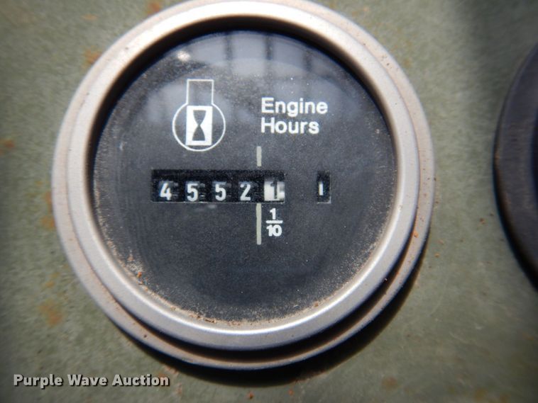 image for item HB9757 1992 SkyTrak 6000M  telehandler