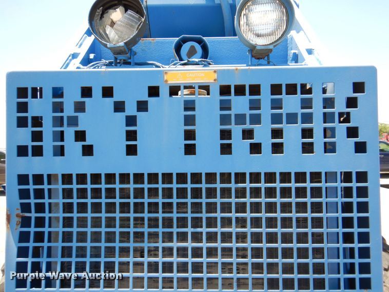 image for item HB9757 1992 SkyTrak 6000M  telehandler