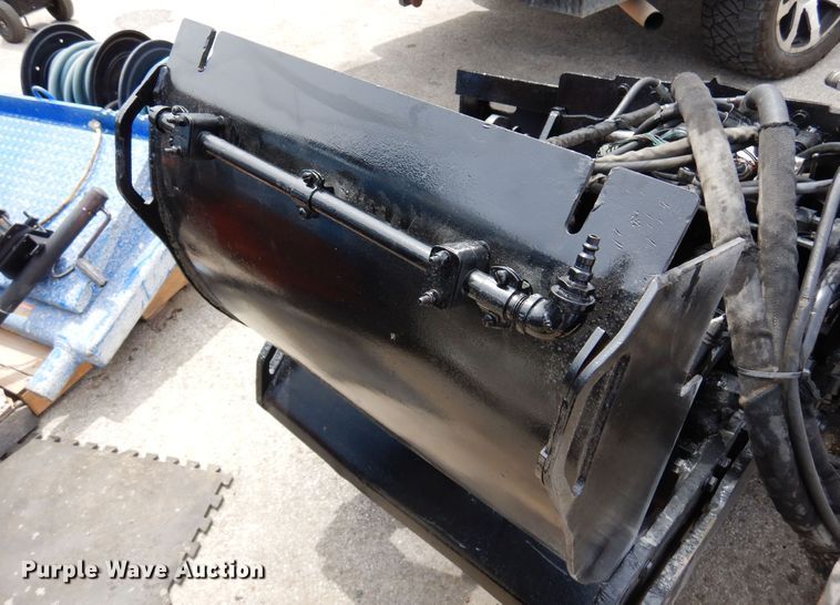 image for item HB9758 Skid steer cold planer