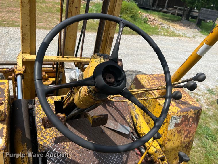 image for item HL9042 1971 Champ CB70  forklift