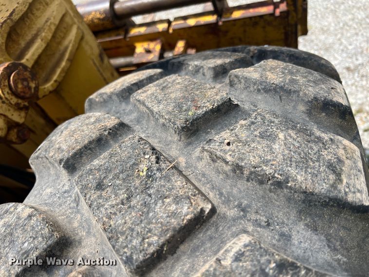image for item HL9042 1971 Champ CB70  forklift