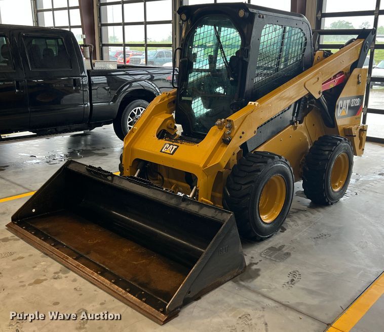 image for item HL9079 2018 Caterpillar 272D2  skid steer loader