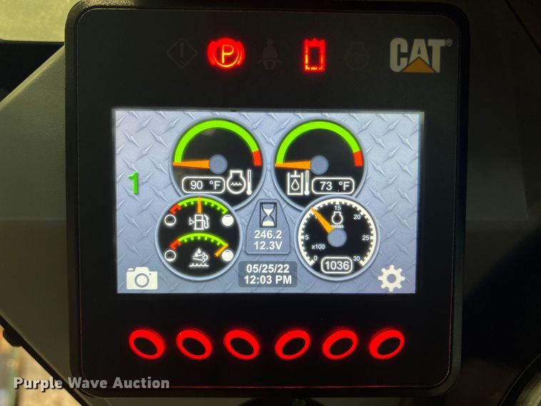 image for item HL9079 2018 Caterpillar 272D2  skid steer loader