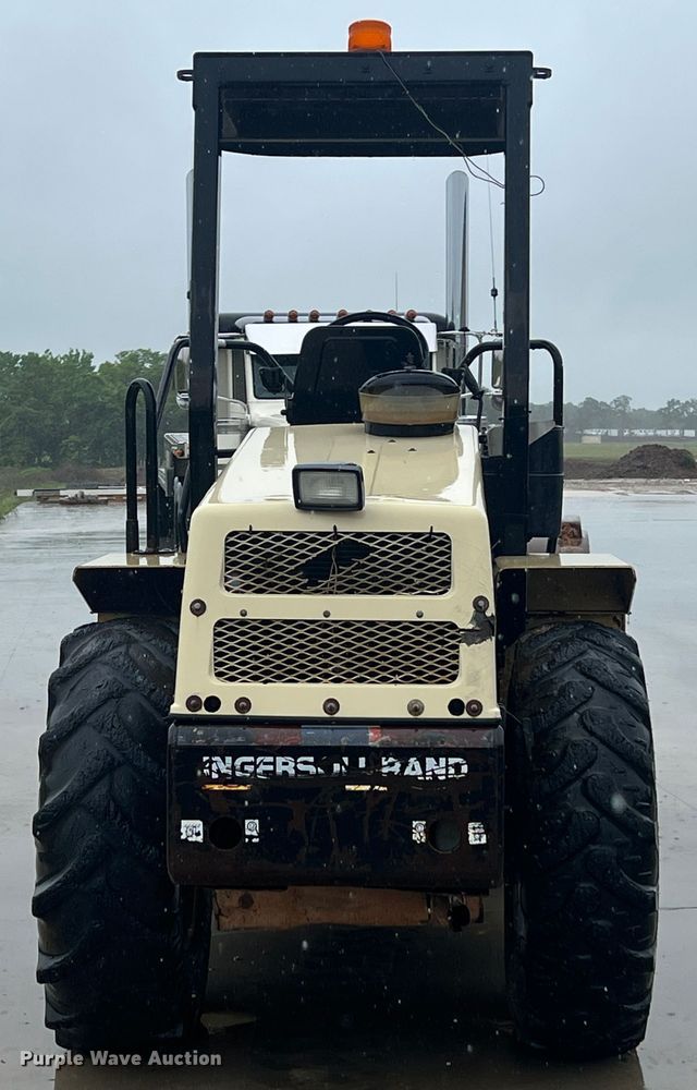 image for item HL9084 1999 Ingersoll Rand SD-70F PRO RAC  single drum vibratory roller