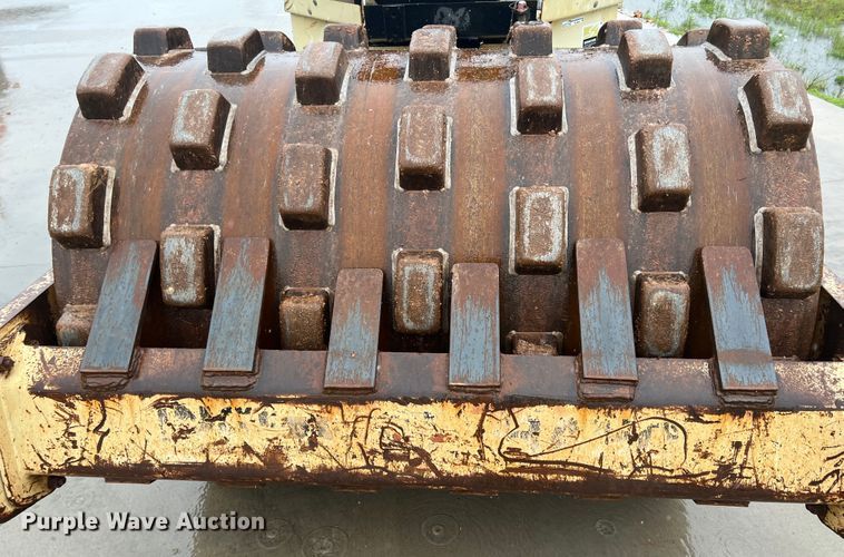 image for item HL9084 1999 Ingersoll Rand SD-70F PRO RAC  single drum vibratory roller