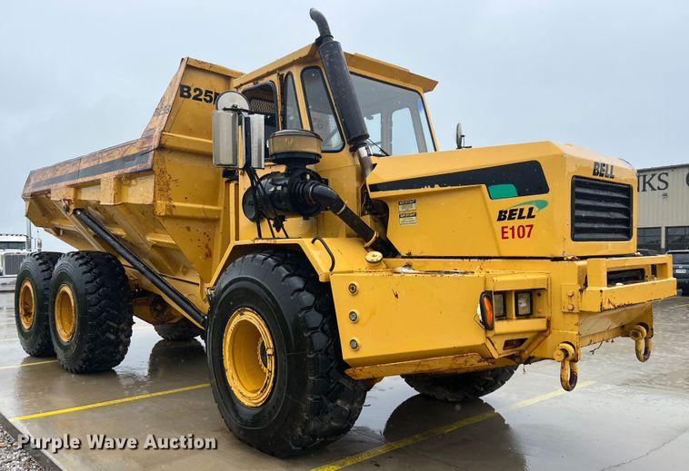 image for item HL9086 1995 Bell B25B  haul truck