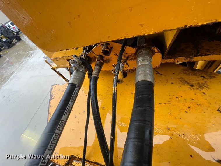 image for item HL9086 1995 Bell B25B  haul truck