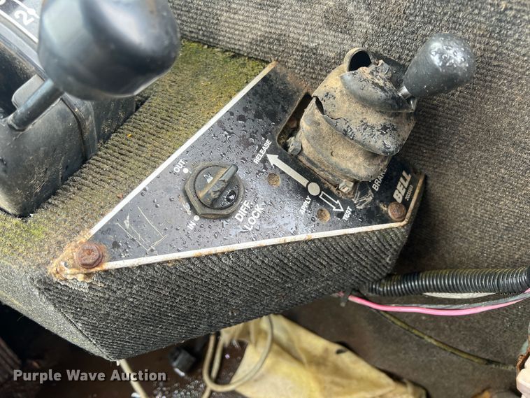 image for item HL9086 1995 Bell B25B  haul truck